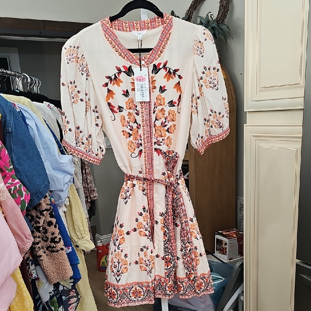A. Loves A XL dress